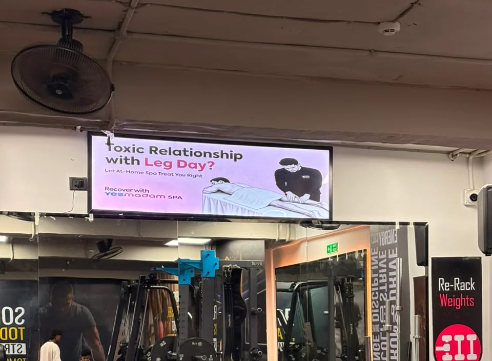 YesMadam Gym Fitness Center Mirror Branding Display